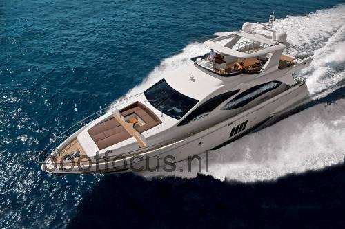 Azimut 84 beoordelingen en specificaties